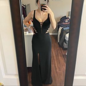 BLACK PROM/FORMAL DRESS